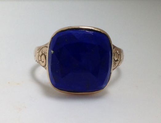 Finest Lapis gold ring