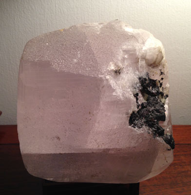 Calcite (Manganoan) with Magnetite and  Quartz  Pachapaqui Mine - Bolgnese Province - Ancash -Peru